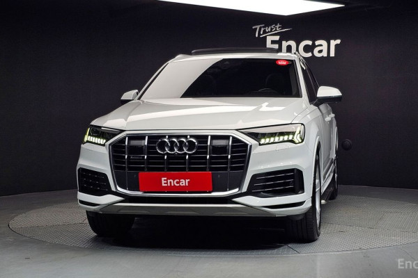 2020 Audi Q7 с пробегом 143 789 км