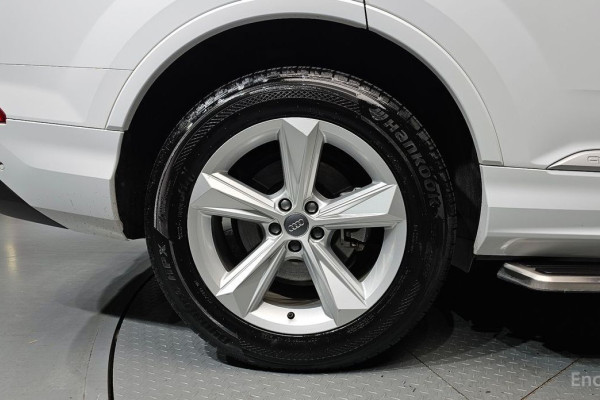 2020 Audi Q7 с пробегом 143 789 км