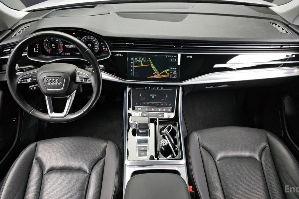 2020 Audi Q7 с пробегом 143 789 км