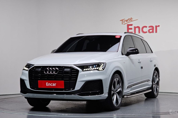 2023 Audi Q7 с пробегом 44 198 км