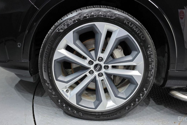 2022 Audi Q7 с пробегом 73 349 км