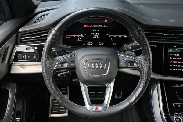 2022 Audi Q7 с пробегом 73 349 км