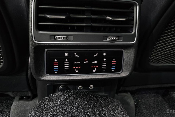 2022 Audi Q7 с пробегом 65 782 км