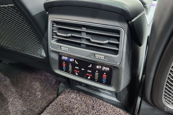 2022 Audi Q7 с пробегом 53 212 км