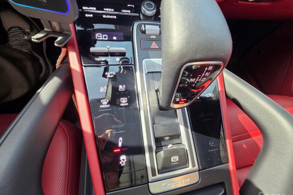 2023 Porsche Cayenne с пробегом 51 000 км