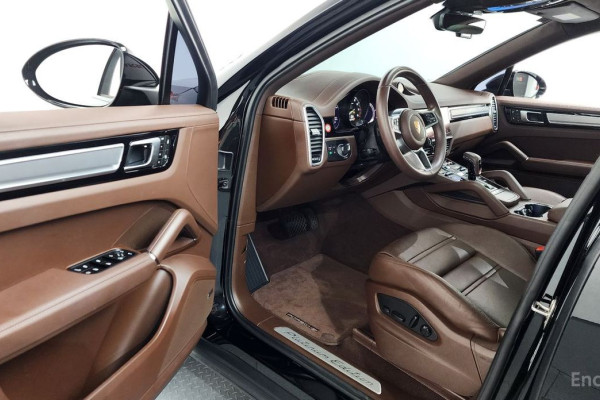 2023 Porsche Cayenne с пробегом 29 109 км