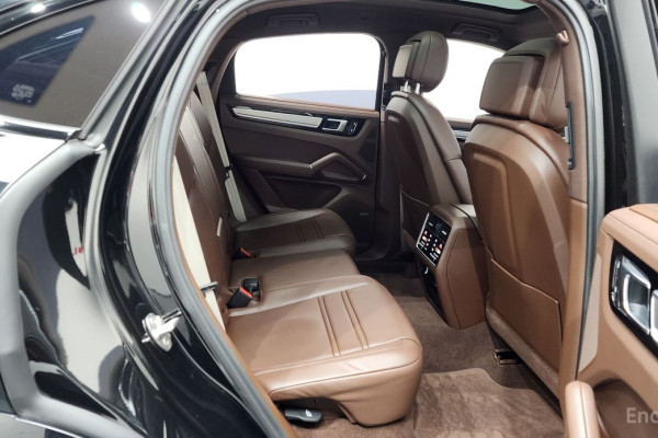 2023 Porsche Cayenne с пробегом 29 109 км