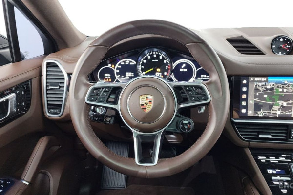 2023 Porsche Cayenne с пробегом 29 109 км