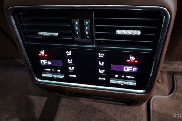 2023 Porsche Cayenne с пробегом 29 109 км