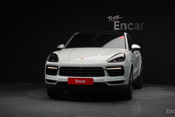 2021 Porsche Cayenne с пробегом 12 497 км