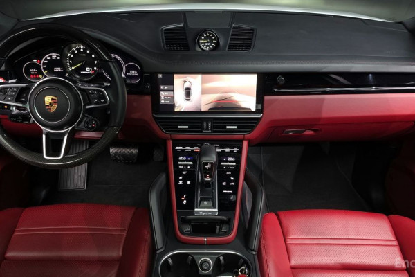 2021 Porsche Cayenne с пробегом 12 497 км