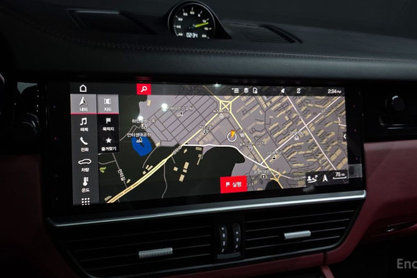 2021 Porsche Cayenne с пробегом 12 497 км