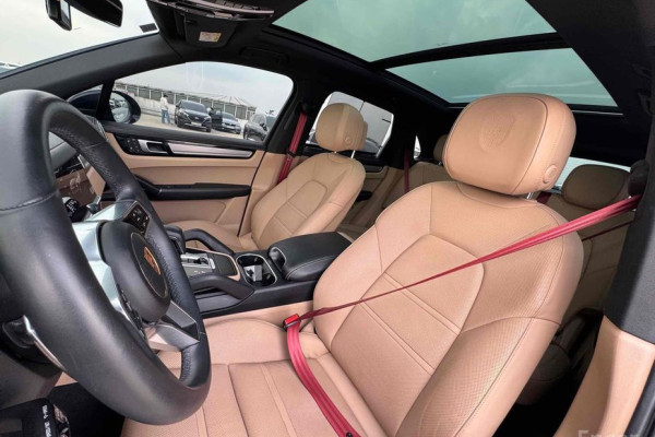 2023 Porsche Cayenne с пробегом 30 800 км