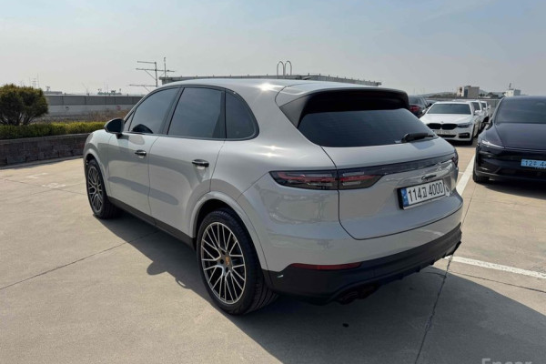 2022 Porsche Cayenne с пробегом 33 647 км