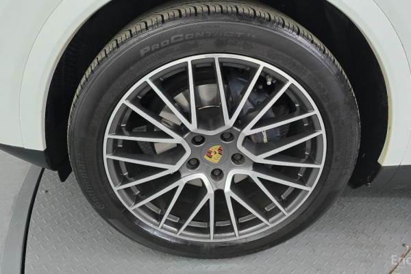 2022 Porsche Cayenne с пробегом 41 966 км