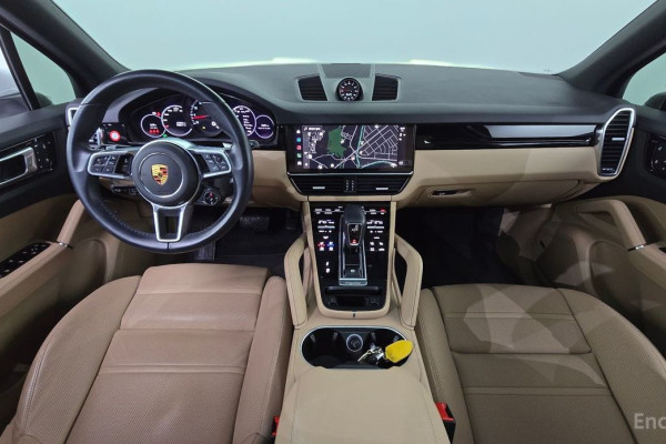 2022 Porsche Cayenne с пробегом 41 966 км