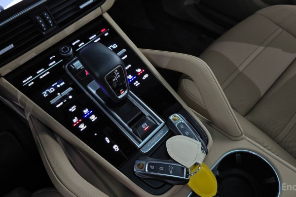 2022 Porsche Cayenne с пробегом 41 966 км