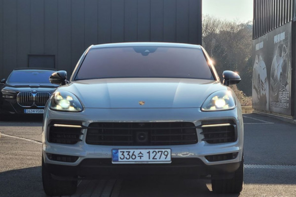 2022 Porsche Cayenne с пробегом 46 000 км