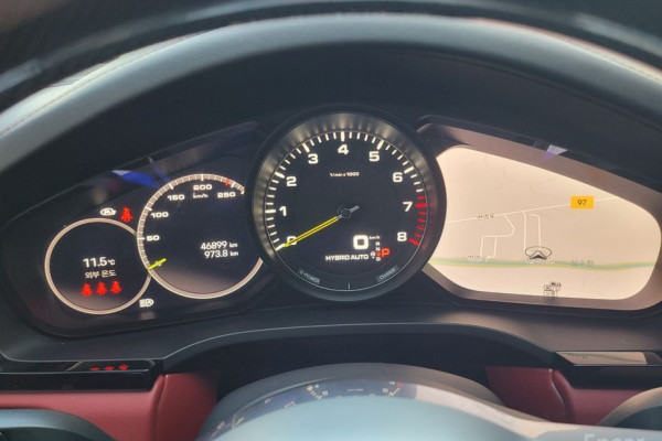 2022 Porsche Cayenne с пробегом 46 000 км