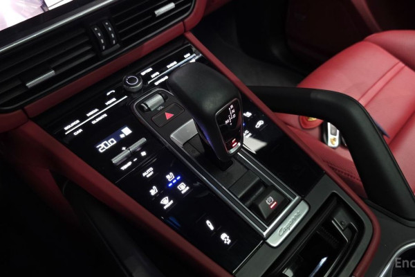 2022 Porsche Cayenne с пробегом 30 249 км