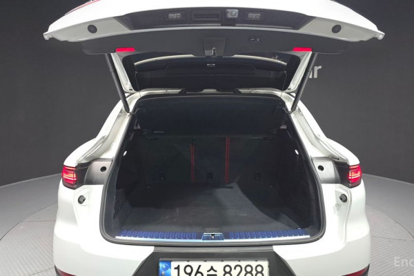 2022 Porsche Cayenne с пробегом 30 249 км