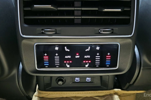 2021 Audi Q8 с пробегом 83 419 км