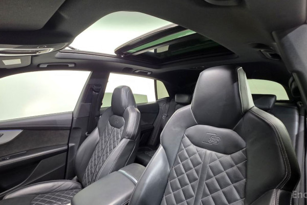 2021 Audi Q8 с пробегом 86 651 км