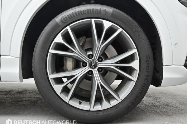 2022 Audi Q8 с пробегом 42 521 км