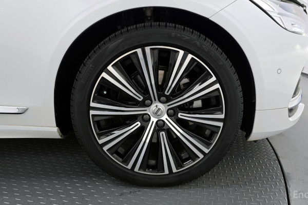 2023 Volvo S90 с пробегом 87 591 км