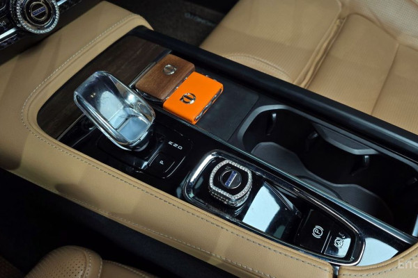 2023 Volvo S90 с пробегом 87 591 км