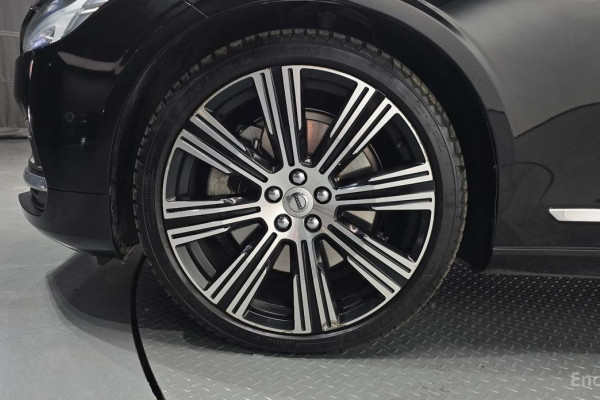 2022 Volvo S90 с пробегом 94 674 км