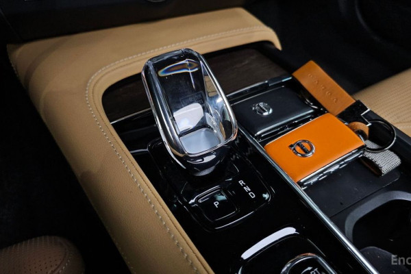 2022 Volvo S90 с пробегом 31 808 км