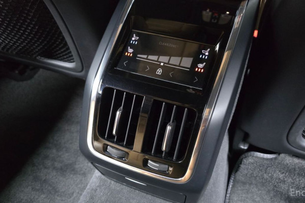 2022 Volvo S90 с пробегом 57 298 км