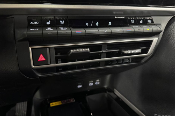 2026 Toyota Camry с пробегом 5 км