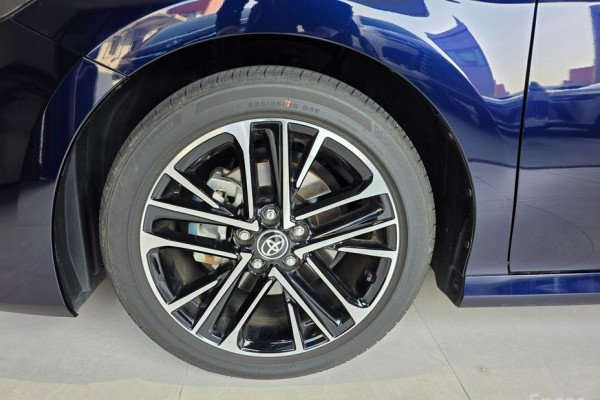 2024 Toyota Camry с пробегом 4 335 км