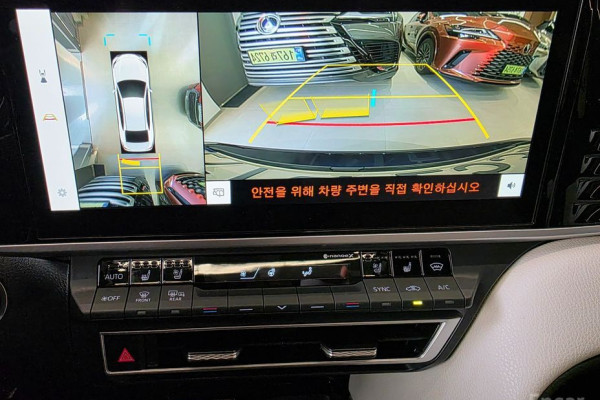 2024 Toyota Camry с пробегом 4 335 км