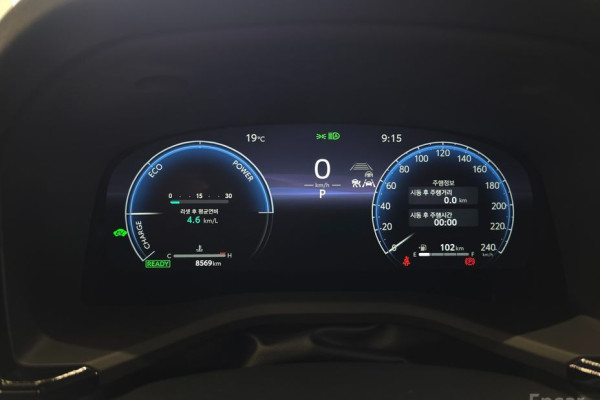 2025 Toyota Camry с пробегом 8 563 км