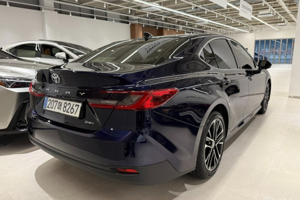 2025 Toyota Camry с пробегом 2 075 км