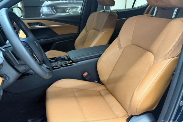 2025 Toyota Camry с пробегом 2 075 км