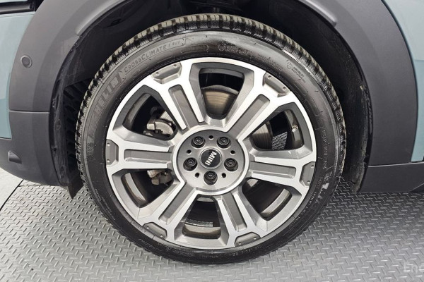 2022 Mini Countryman с пробегом 49 750 км