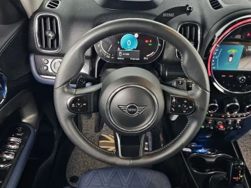 2022 Mini Countryman с пробегом 49 750 км