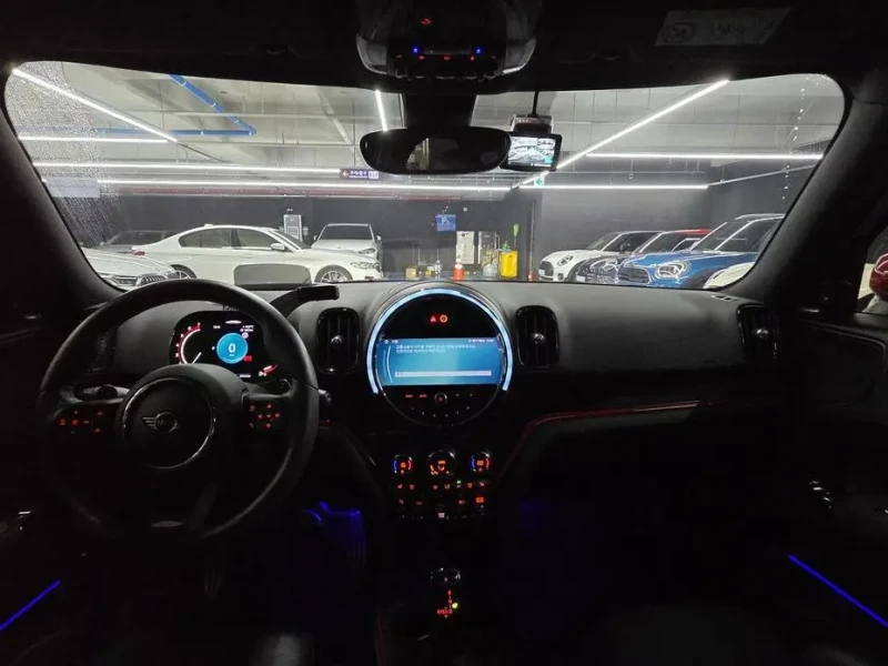 2023 Mini Countryman с пробегом 14 100 км