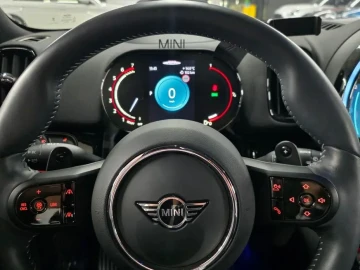 2023 Mini Countryman с пробегом 14 100 км
