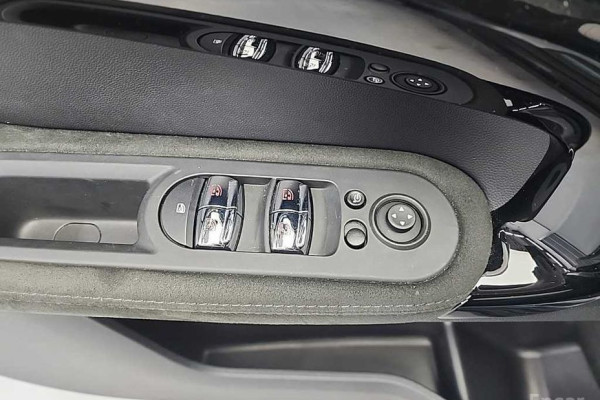 2023 Mini Countryman с пробегом 26 576 км