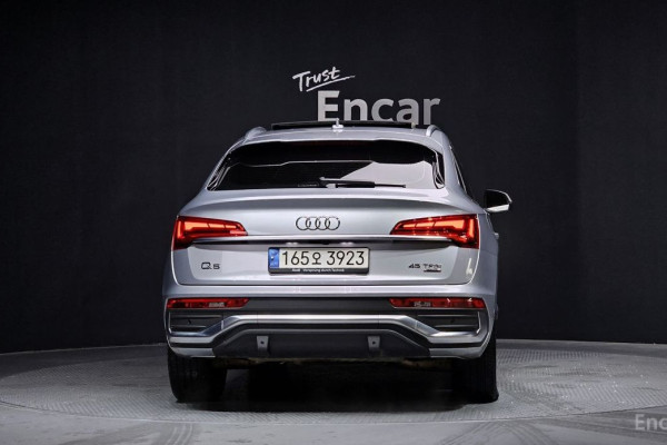 2022 Audi Q5 с пробегом 76 309 км