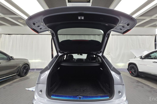 2022 Audi Q5 с пробегом 76 309 км