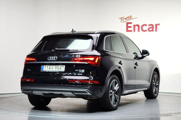 2021 Audi Q5 с пробегом 46 683 км