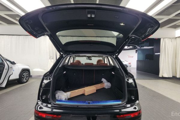 2021 Audi Q5 с пробегом 46 683 км