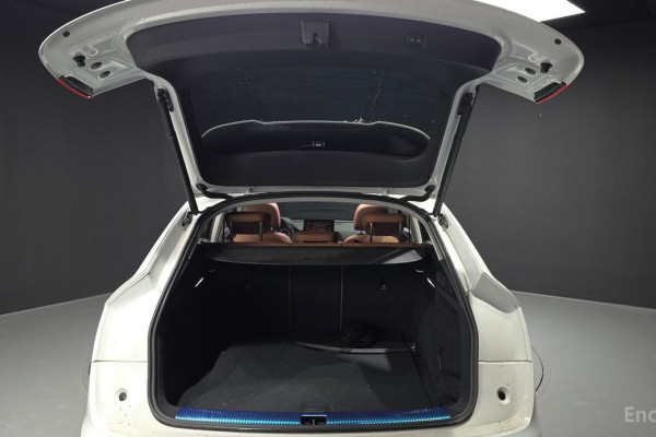 2023 Audi Q5 с пробегом 58 908 км