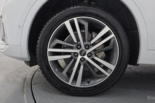 2022 Audi Q5 с пробегом 31 194 км